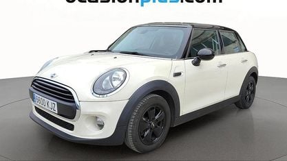 Używany Mini Cooper 102 KM (75 kW) 2018 Biały Hatchback