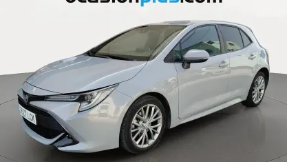 Usado Toyota Corolla 122 CV (89 kW) 2019 Gris Utilitario