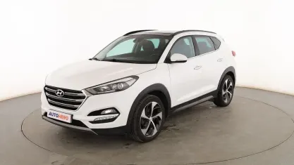 Usado Hyundai Tucson 135 CV (99 kW) 2016 Blanco SUV