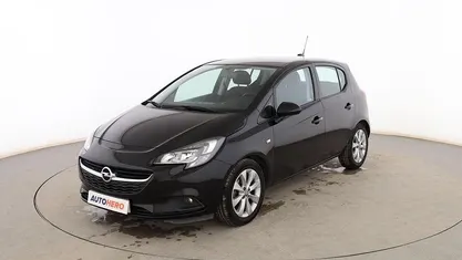 Usado Opel Corsa Selective 90 CV (66 kW) 2017 Negro Utilitario