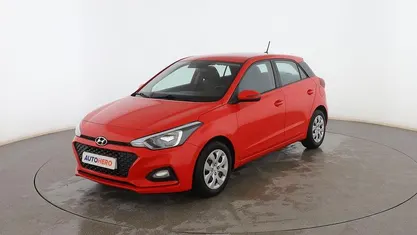 Usado Hyundai i20 75 CV (55 kW) 2020 Berlina