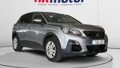 Gris / plata Usado 2017 Peugeot 3008 Active SUV | 13.690 € (Precio justo)