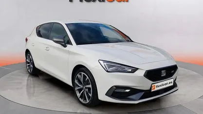 Usado Seat Leon FR 204 CV (150 kW) 2020 Blanco Utilitario