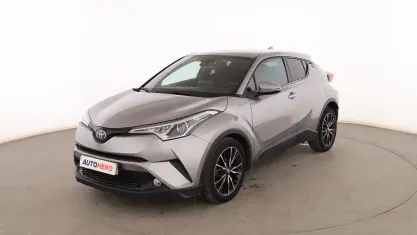 Usado Toyota C-HR Advance 122 CV (89 kW) 2018 Gris SUV