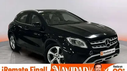 Negro Usado 2018 Mercedes GLA180 SUV | 17.990 € (Super precio)