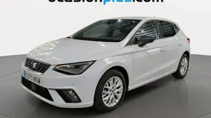 Usado Seat Ibiza 116 CV (85 kW) 2024 Blanco Utilitario