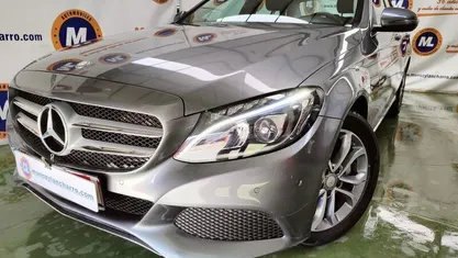 Usado Mercedes C220 170 CV (125 kW) 2017 Gris Berlina