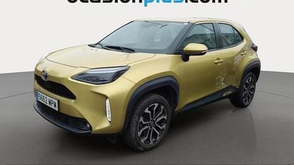 Usado Toyota Yaris Cross Active 116 CV (85 kW) 2024 Oro SUV