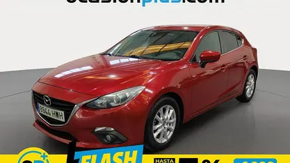Usado Mazda 3 Style 101 CV (74 kW) 2014 Rojo Utilitario