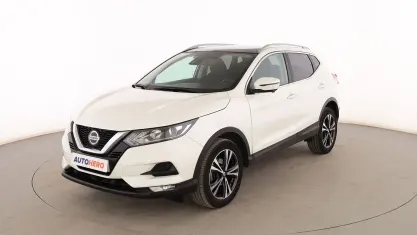 Usado Nissan Qashqai N-Connecta 140 CV (102 kW) 2021 Blanco SUV
