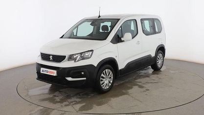 Usado Peugeot Rifter Active 102 CV (75 kW) 2021 Blanco Monovolumen