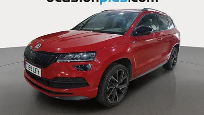 Usado Skoda Karoq SportLine 150 CV (110 kW) 2020 Rojo SUV