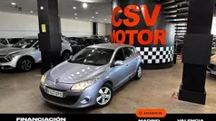Gris Usado 2009 Renault Mégane III Dynamique Berlina | 2950 € (Precio justo)