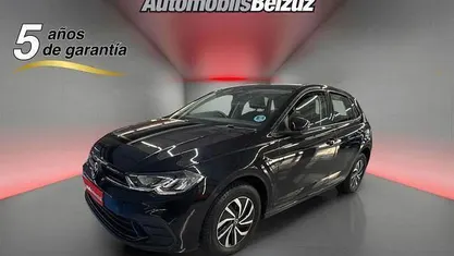 Usado VW Polo Life 95 CV (69 kW) 2022 Negro Utilitario