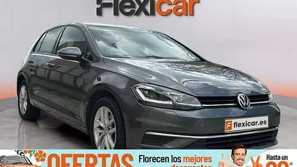 Usado VW Golf VII Life 115 CV (84 kW) 2020 Gris