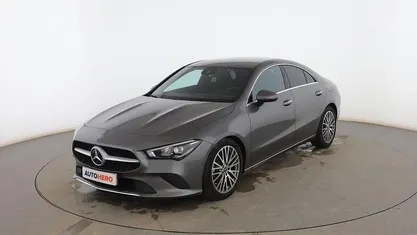 Usado Mercedes CLA200 163 CV (119 kW) 2019 Gris Berlina