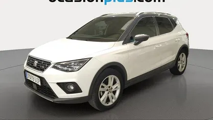 Usado Seat Arona FR 90 CV (66 kW) 2019 Blanco SUV