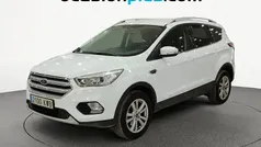 Usado 2019 Ford Kuga Trend SUV | 12.591 € (Precio justo)