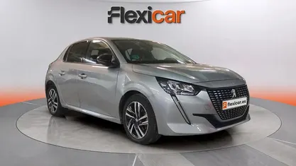 Usado Peugeot 208 Allure 101 CV (74 kW) 2023 Utilitario