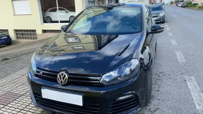 Usado VW Golf VI R 270 CV (198 kW) 2011 Negro Utilitario