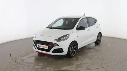 Usado Hyundai i10 N Line 84 CV (61 kW) 2023 Blanco Utilitario