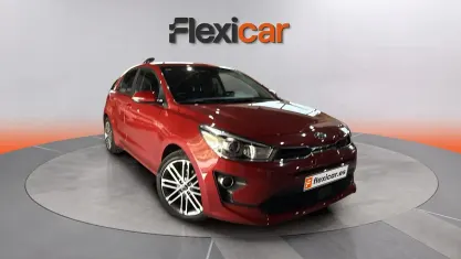 Usado Kia Rio Sport 84 CV (61 kW) 2021 Rojo Berlina