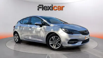 Usado Opel Astra GS Line 131 CV (96 kW) 2020 Gris Utilitario