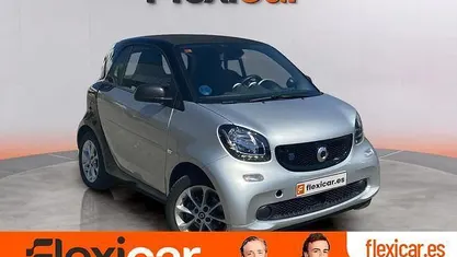 Usado Smart ForTwo Electric Drive 60 kW (82 CV) 2019 Gris Coupe