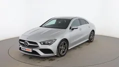 Gris Usado 2023 Mercedes CLA200 AMG line Berlina | 34.399 € (Super precio)