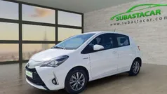 Blanco Usado 2020 Toyota Yaris Hybrid Active Utilitario | 10.083 € (Super precio)