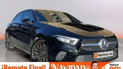 Usado Mercedes A180 109 CV (80 kW) 2018 Negro Utilitario