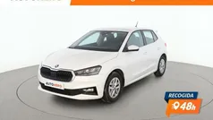 Blanco Usado 2023 Skoda Fabia Ambition Berlina | 15.499 € (Precio justo)