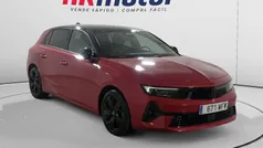 Rojo Usado 2023 Opel Astra GS Line Berlina | 17.390 € (Precio justo)