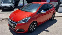 Rojo Usado 2017 Peugeot 208 Allure Utilitario | 8900 € (Precio justo)