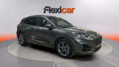 Usado Ford Kuga ST-Line 120 CV (88 kW) 2024 Gris SUV
