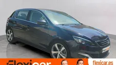 Usado 2017 Peugeot 308 Allure Berlina | 10.990 € (Precio justo)