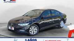Negro Usado 2020 VW Passat Executive Berlina | 20.100 € (Precio justo)