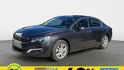 Usado Peugeot 508 Allure 165 CV (121 kW) 2015 Gris Berlina