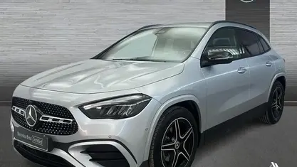 Brugt Mercedes GLA200 AMG line 150 HK (110 kW) 2025 Sølv SUV