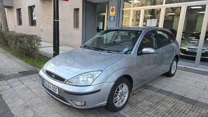 Usado Ford Focus Trend 101 CV (74 kW) 2004 Berlina