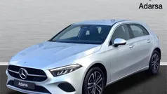 Gris Usado 2024 Mercedes A250 Advanced Berlina | 39.900 € (Buen precio)