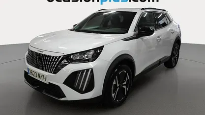 Usado Peugeot 2008 Allure 102 CV (75 kW) 2025 Blanco SUV