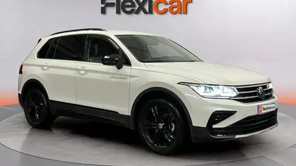 Usado VW Tiguan Sportline 150 CV (110 kW) 2023 SUV