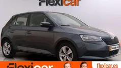 Gris Usado 2019 Skoda Fabia Active Berlina | 9890 € (Precio justo)