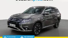 Usado 2017 Mitsubishi Outlander P-HEV SUV | 20.790 € (Precio justo)