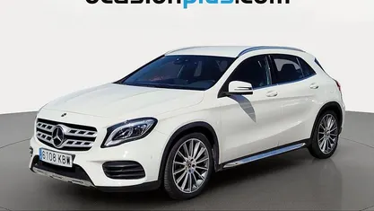 Usado Mercedes GLA200 AMG 156 CV (114 kW) 2017 SUV