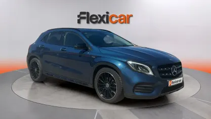 Usado Mercedes GLA200 156 CV (114 kW) 2020 Azul SUV
