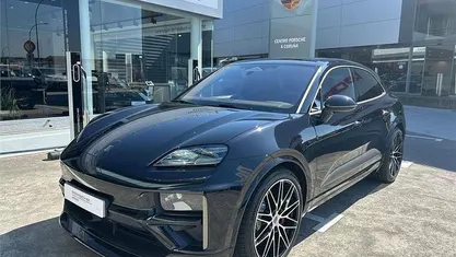 Nuevo Porsche Macan Turbo 469 kW (639 CV) 2025 Negro SUV