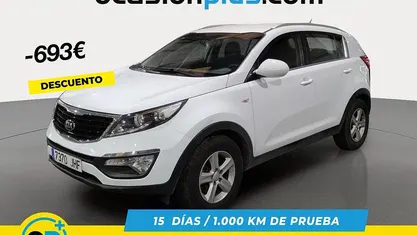 Blanco Usado 2015 Kia Sportage SUV | 8657 € (Buen precio)