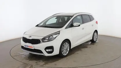 Usado Kia Carens 115 CV (84 kW) 2017 Blanco Monovolumen